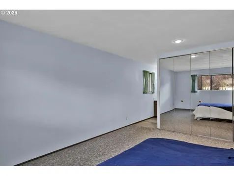 4448 Knoop Avenue Eugene OR 97402