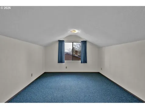 4448 Knoop Avenue Eugene OR 97402