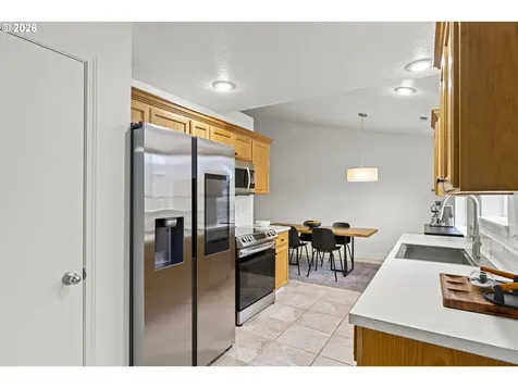 364 NW Blair Street Sheridan OR 97378