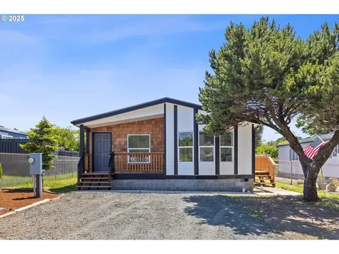 20 NE 72nd Street Newport OR 97365