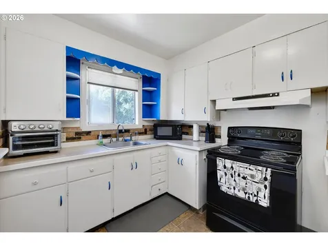 21288 S Beavercreek Road Oregon City OR 97045