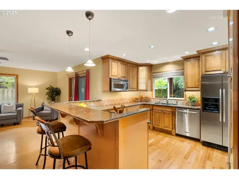 3841 SE Madsen Court Hillsboro OR 97123