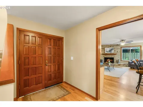 3841 SE Madsen Court Hillsboro OR 97123