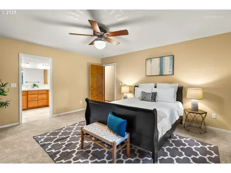 3841 SE Madsen Court Hillsboro OR 97123