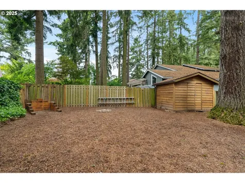 3841 SE Madsen Court Hillsboro OR 97123
