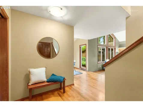 3841 SE Madsen Court Hillsboro OR 97123