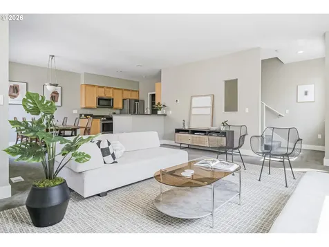 727 SE 34th Avenue Portland OR 97214
