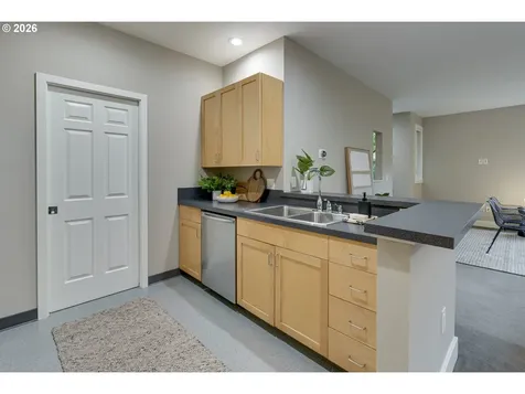 727 SE 34th Avenue Portland OR 97214