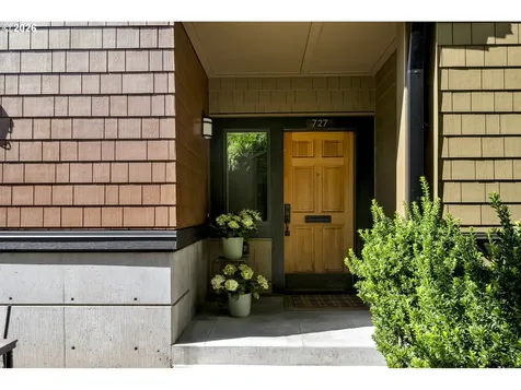 727 SE 34th Avenue Portland OR 97214