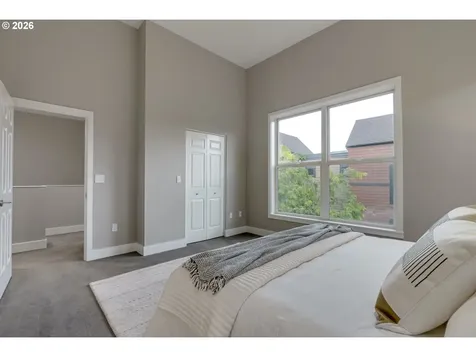 727 SE 34th Avenue Portland OR 97214