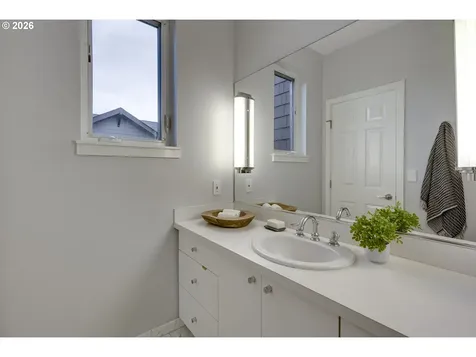 727 SE 34th Avenue Portland OR 97214