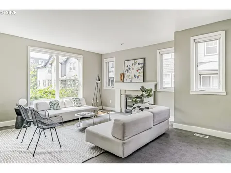 727 SE 34th Avenue Portland OR 97214