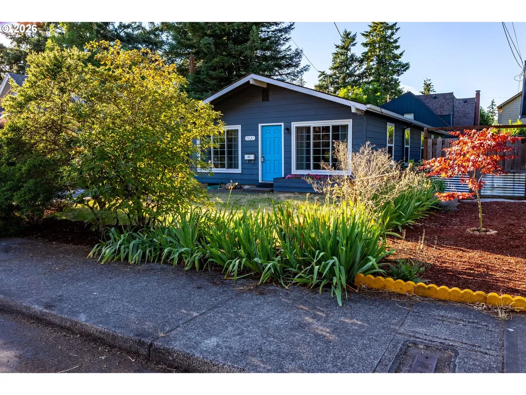 7421 SE Martins Street Portland OR 97206
