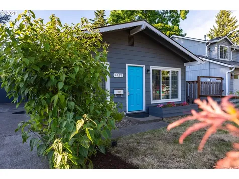 7421 SE Martins Street Portland OR 97206