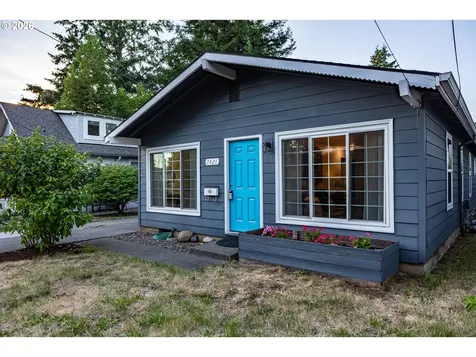 7421 SE Martins Street Portland OR 97206