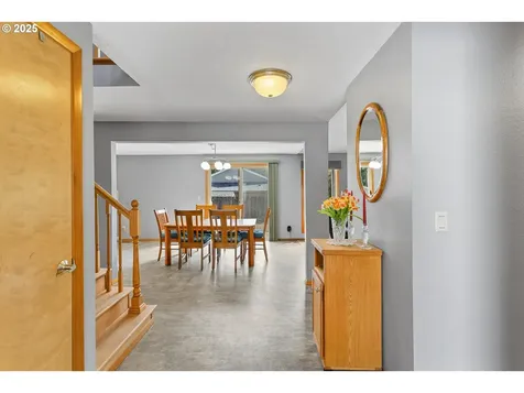 9630 SW Robbins Drive Beaverton OR 97008
