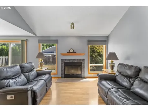 9630 SW Robbins Drive Beaverton OR 97008