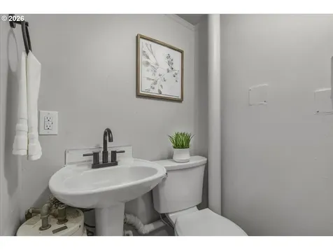 270 Miller Street S Salem OR 97302
