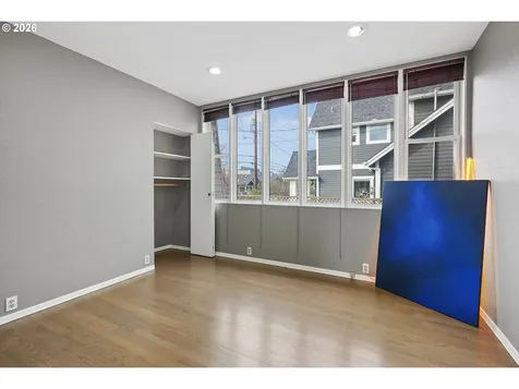 2203 N Emerson Street Portland OR 97217