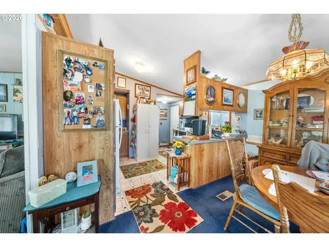 503 Old Pioneer Road Sutherlin OR 97479