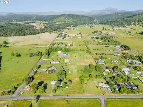 503 Old Pioneer Road Sutherlin OR 97479