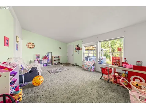 503 Old Pioneer Road Sutherlin OR 97479