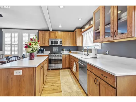 3909 NW Washington Street Vancouver WA 98660