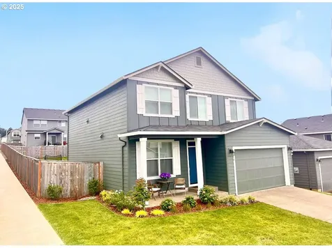 1018 NE Trillium Drive Estacada OR 97023