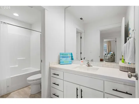 1018 NE Trillium Drive Estacada OR 97023