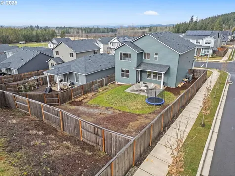 1018 NE Trillium Drive Estacada OR 97023