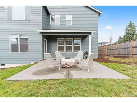 1018 NE Trillium Drive Estacada OR 97023