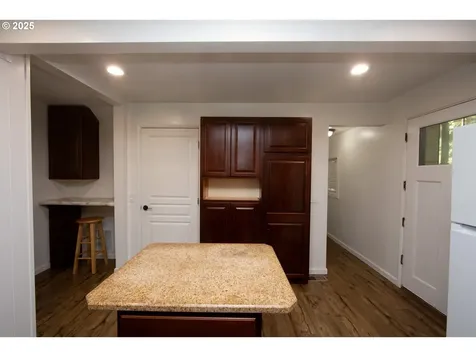 5659 Canary Road Florence OR 97439