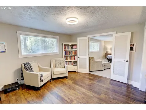 10253 S Kraxberger Road Canby OR 97013