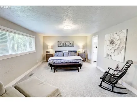 10253 S Kraxberger Road Canby OR 97013