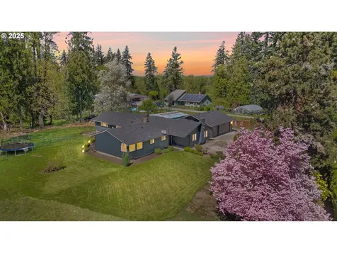 10253 S Kraxberger Road Canby OR 97013