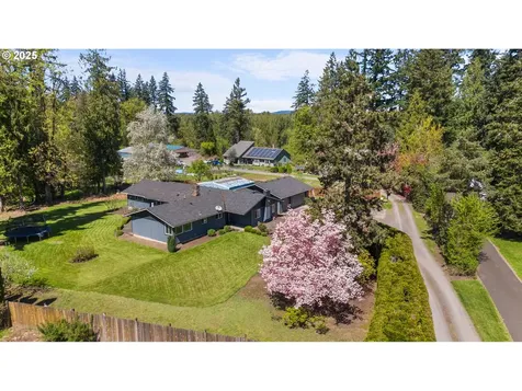 10253 S Kraxberger Road Canby OR 97013