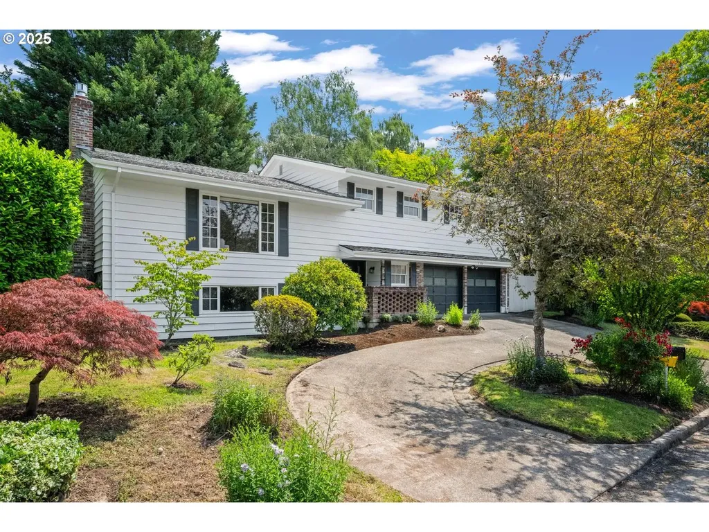 5304 SW 34th Place Portland OR 97239