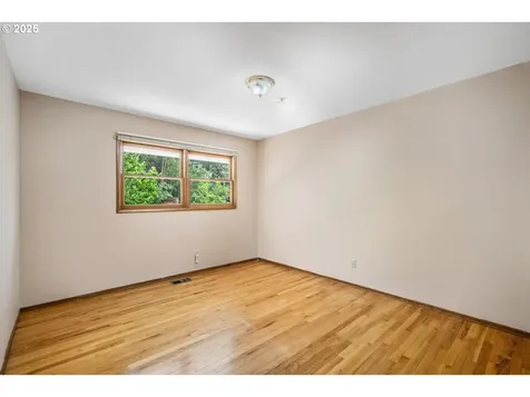 5304 SW 34th Place Portland OR 97239