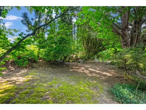 5304 SW 34th Place Portland OR 97239