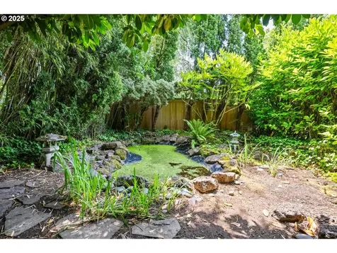5304 SW 34th Place Portland OR 97239