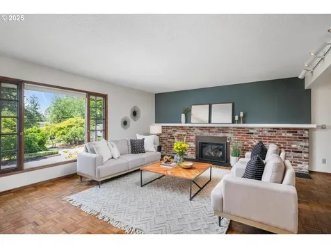 5304 SW 34th Place Portland OR 97239