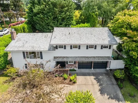 5304 SW 34th Place Portland OR 97239