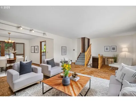 5304 SW 34th Place Portland OR 97239