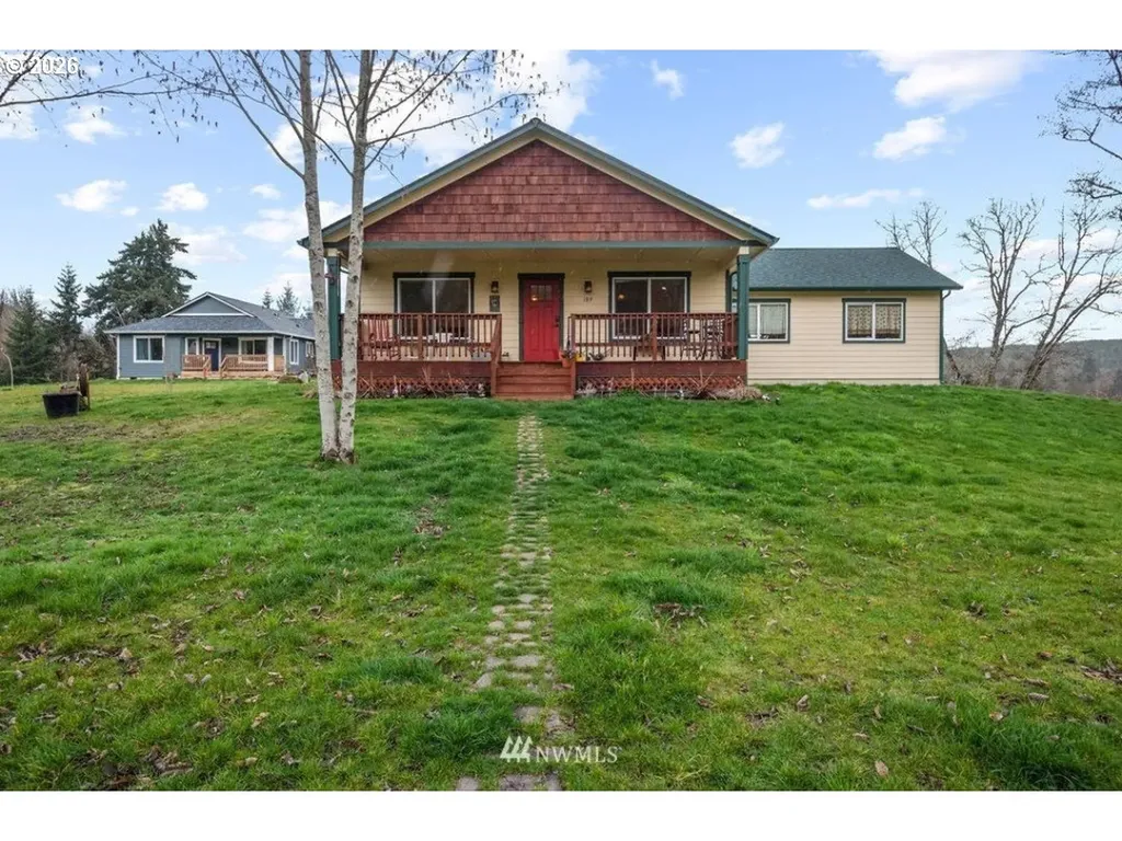 189 Trout Lakes Road Castle Rock WA 98611