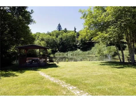 189 Trout Lakes Road Castle Rock WA 98611