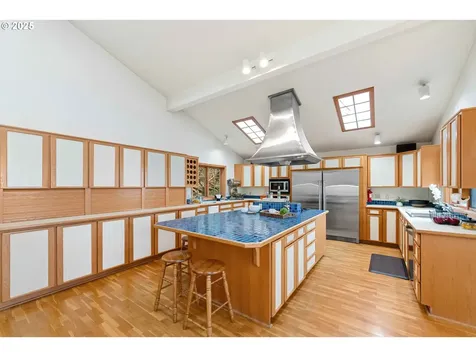 1270 Seagate Avenue Coos Bay OR 97420
