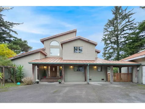 1270 Seagate Avenue Coos Bay OR 97420