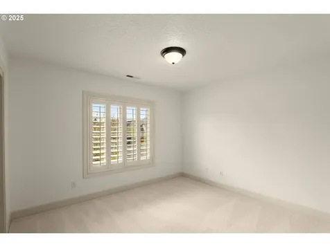 16998 SW Richen Park Circle Sherwood OR 97140