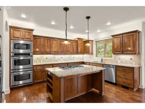 16998 SW Richen Park Circle Sherwood OR 97140