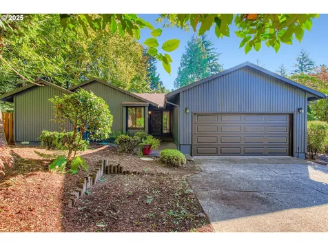 8409 SW Jamieson Road Portland OR 97225
